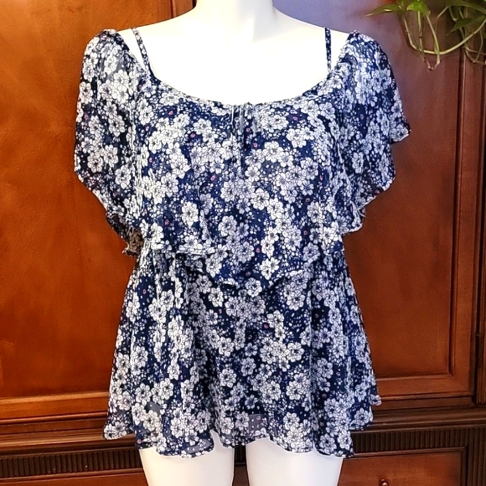 Torrid Cold Shoulder Blouse 1x